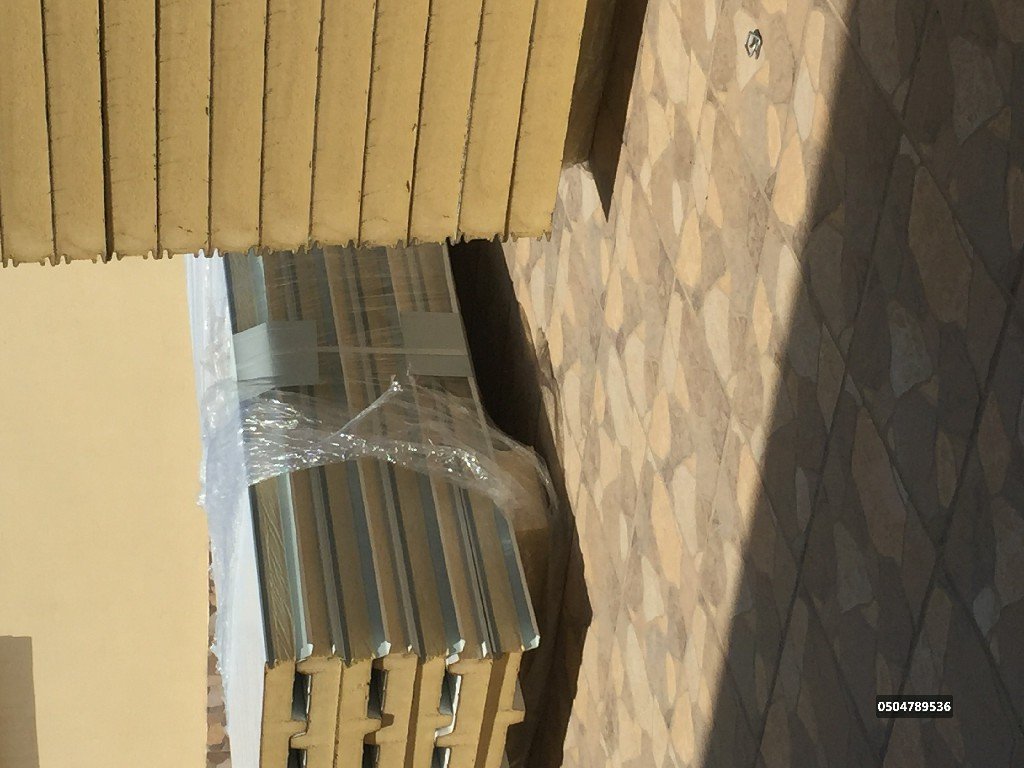 مقاول هناقر ومستودعات 